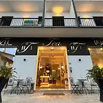 Hotel Tea - A Mare 4*