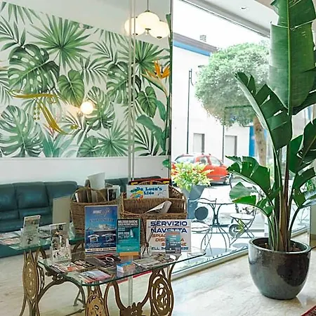 Hotel Tea - A Mare Praia a Mare