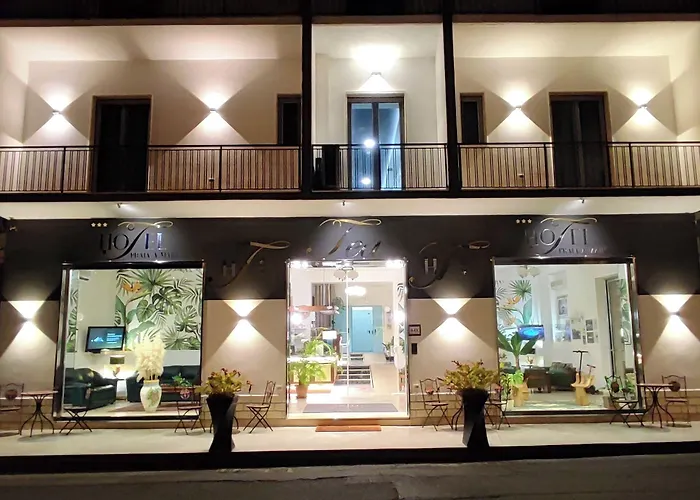 Hotel Tea - A Mare 4*