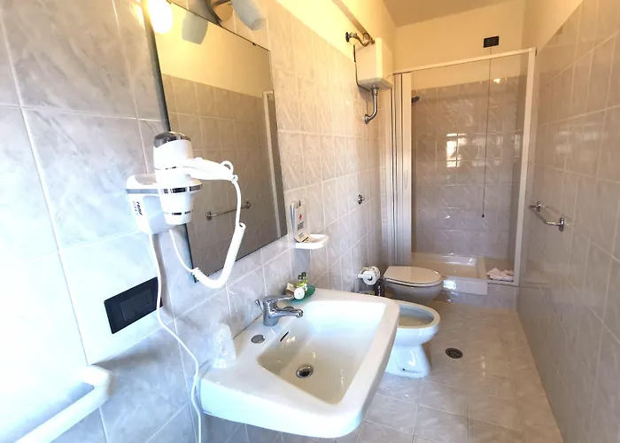 Hotel Tea - A Mare Praia a Mare